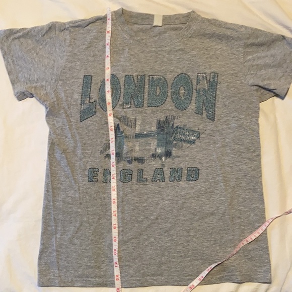 Vintage London Grey Tee - Picture 10 of 10